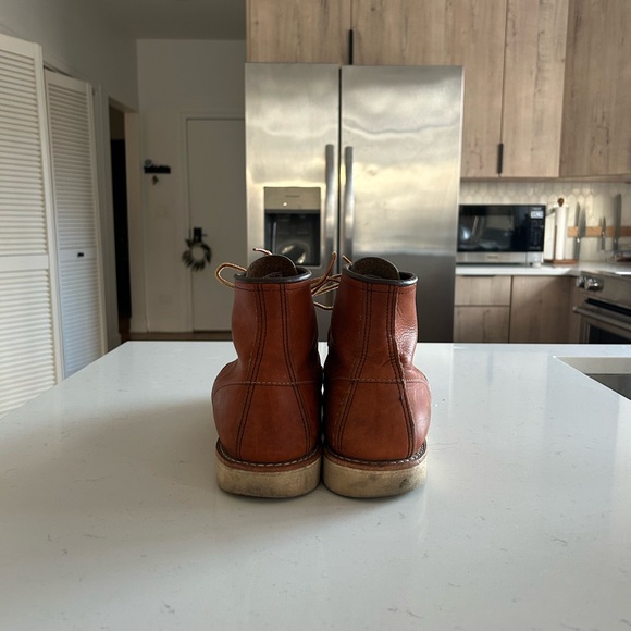 Red Wing Classic 6” Moc Toe Boot - Picture 3 of 9